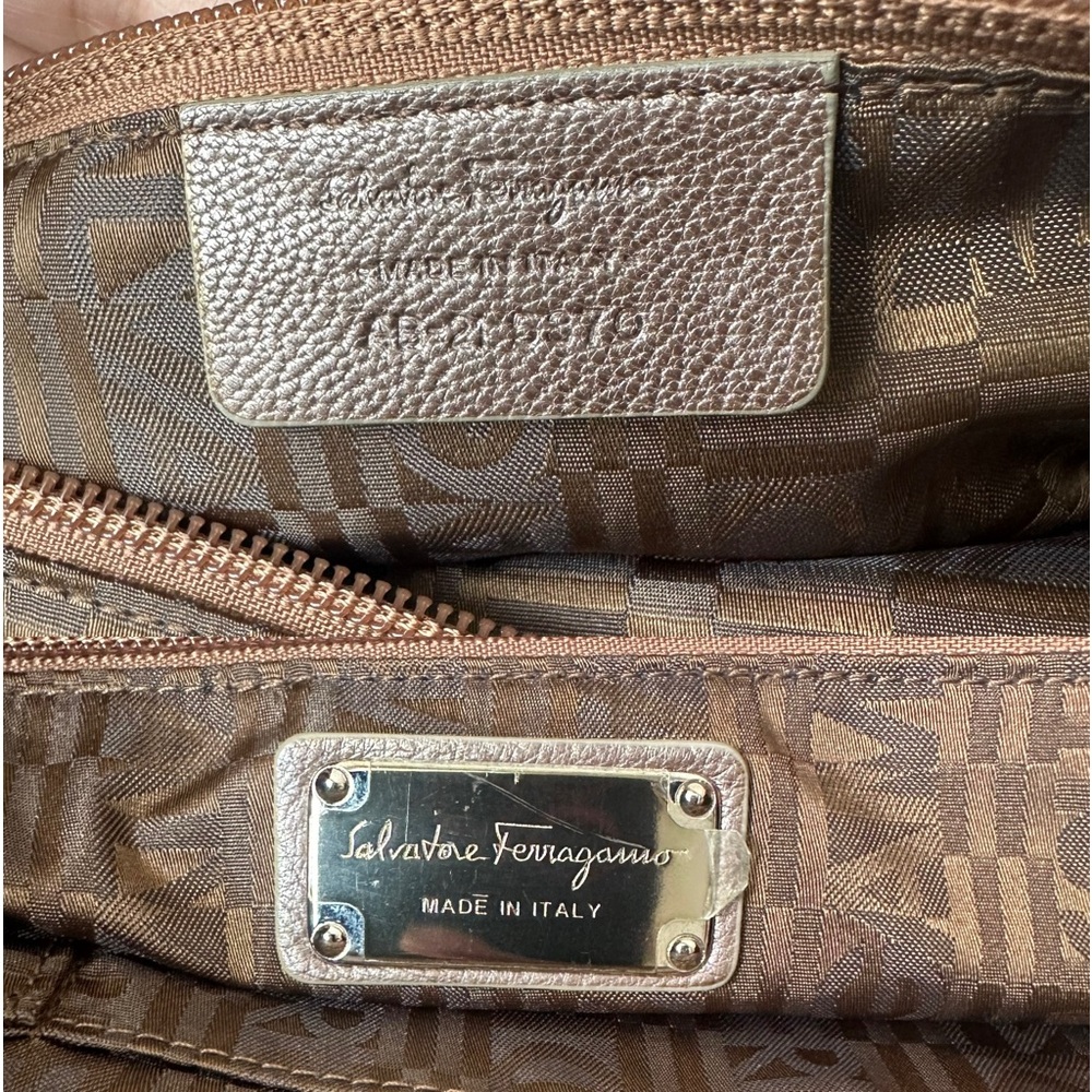 Salvatore Ferragamo Gancini Shoulder/Hand Bag - Picture 12 of 16